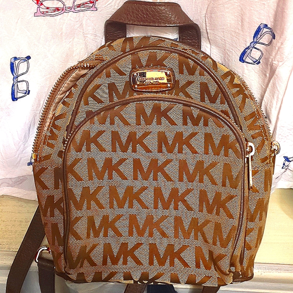 Mini back pack
